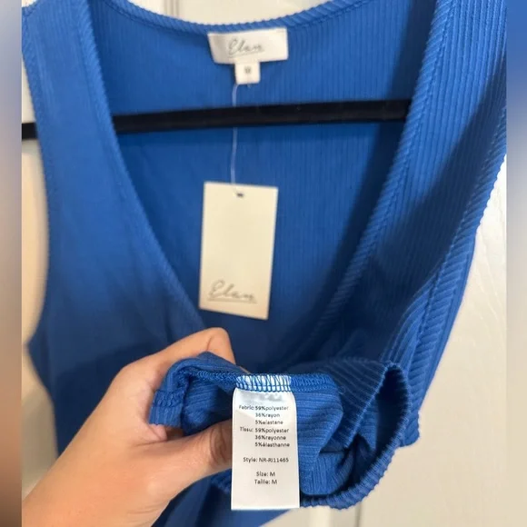 Elan Tie-Front Sleeveless Round Neck Crop Top, Vibrant Blue, Sz M - Picture 3 of 4